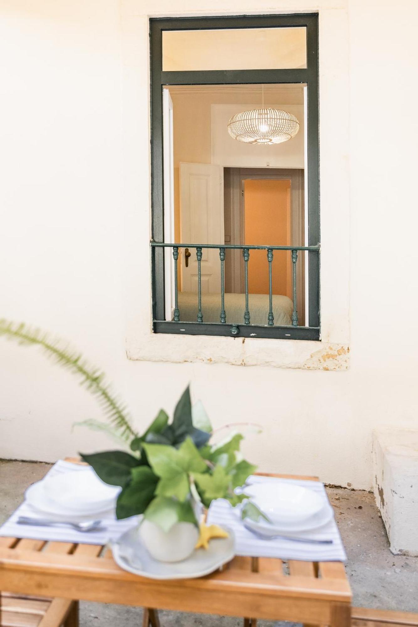 Sunny Patio Appartement
